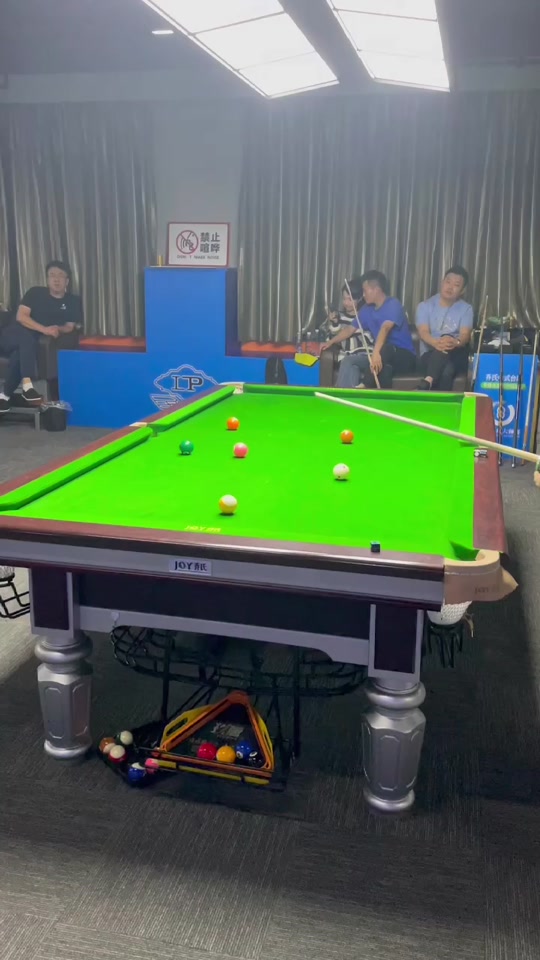 球队在引援 球队在引援