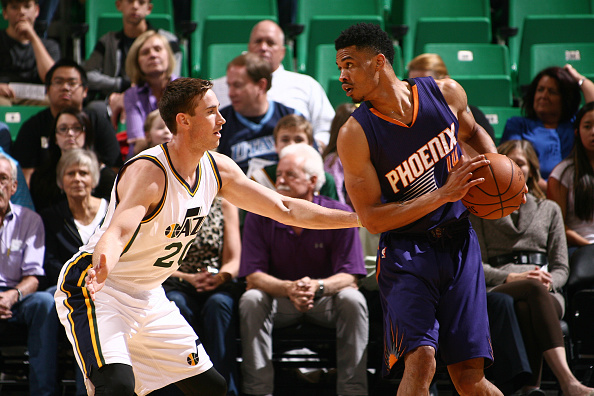 更是让他在 更是让他在