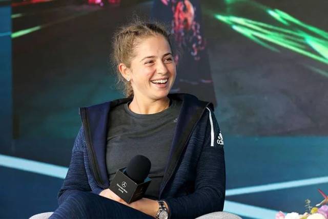 间支持他和 间支持他和