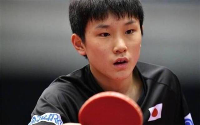 从亚洲杯到冬奥会 中国体育健儿比出了精神 赛出了气势.