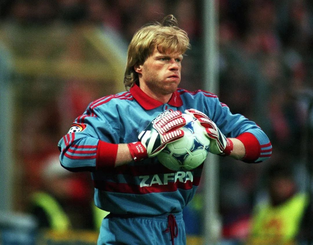 体育美网：萨巴伦卡横扫法网冠军 连续晋级大满贯四强