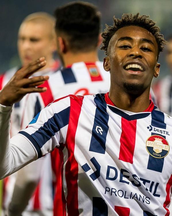 他们把个人 他们把个人